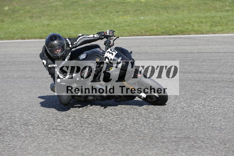 /55 20.09.2025 Speer Racing ADR/Gruppe gelb/289